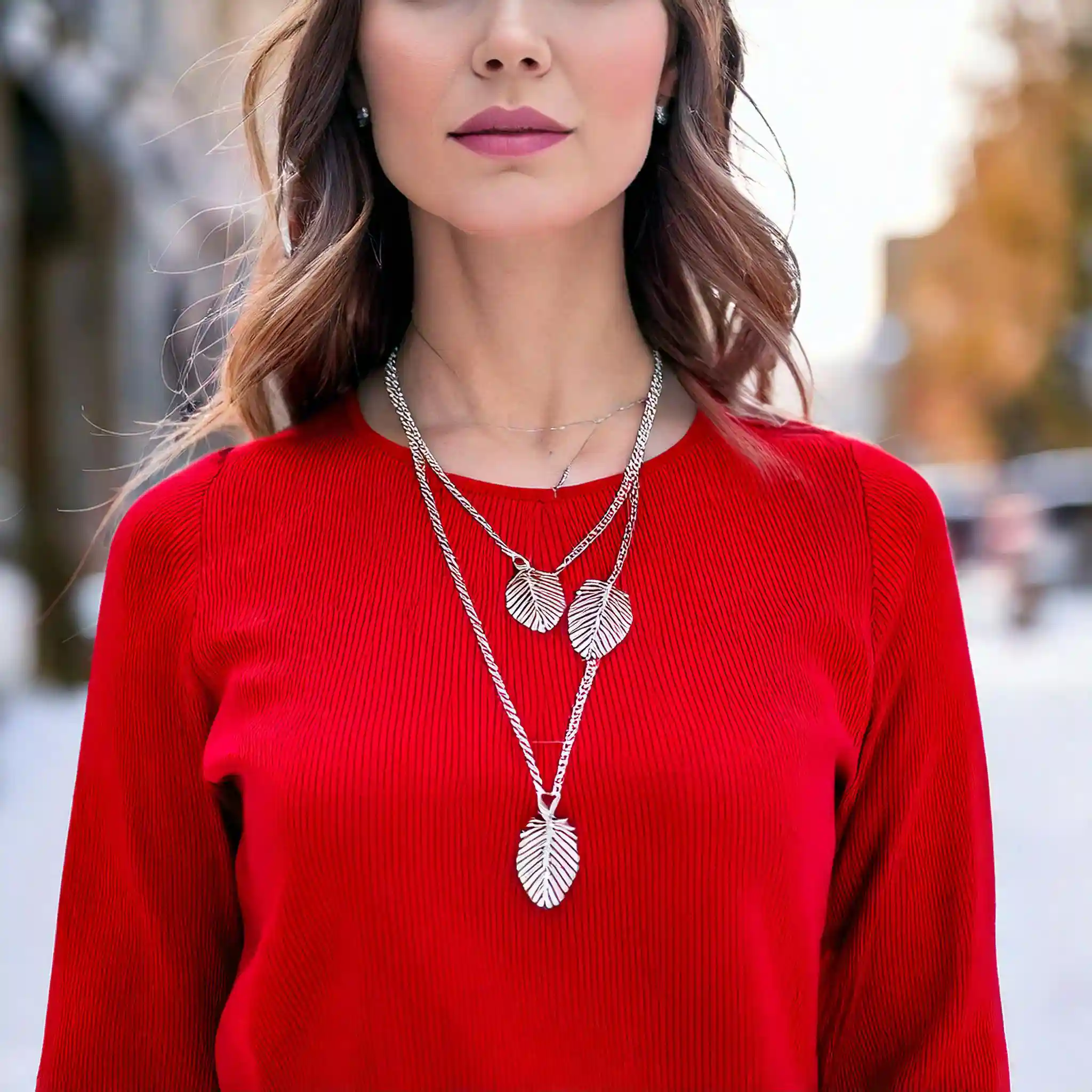 Collier Le Bouquet in Situ Collier multirangs en argent de Løv orné de 3 feuilles