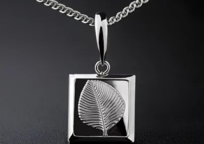 Pendentif Løv – L&rsquo;Essentiel